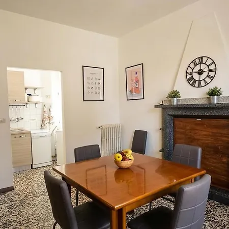Casa Anto Lezzeno