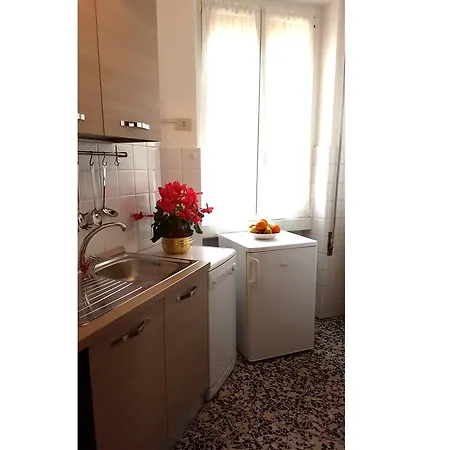 Casa Anto Lejlighed Lezzeno